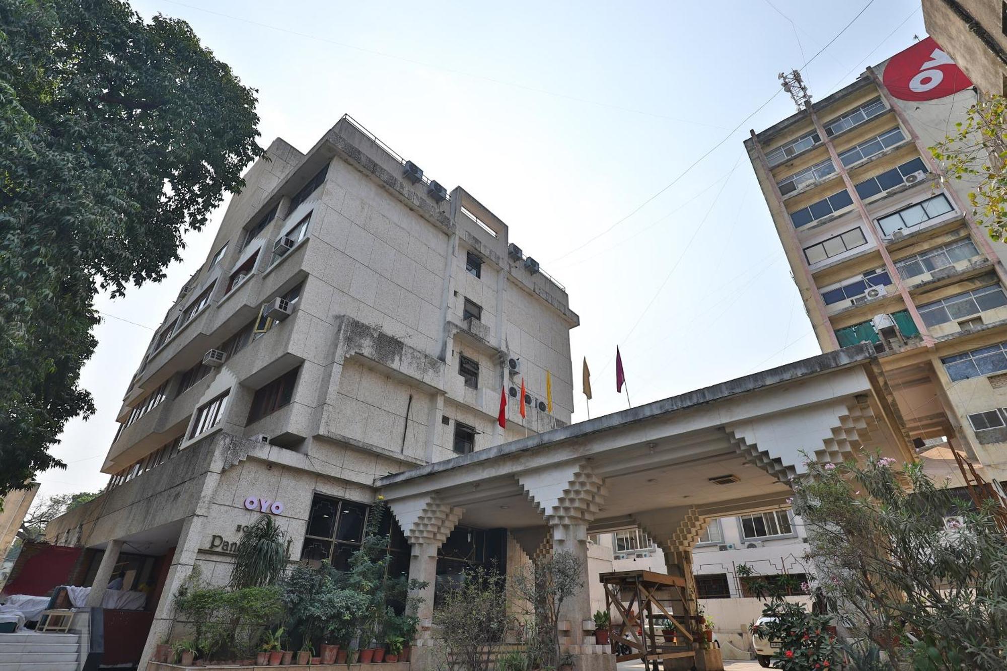 OYO 11543 Hotel Panchsheel Vadodara Buitenkant foto